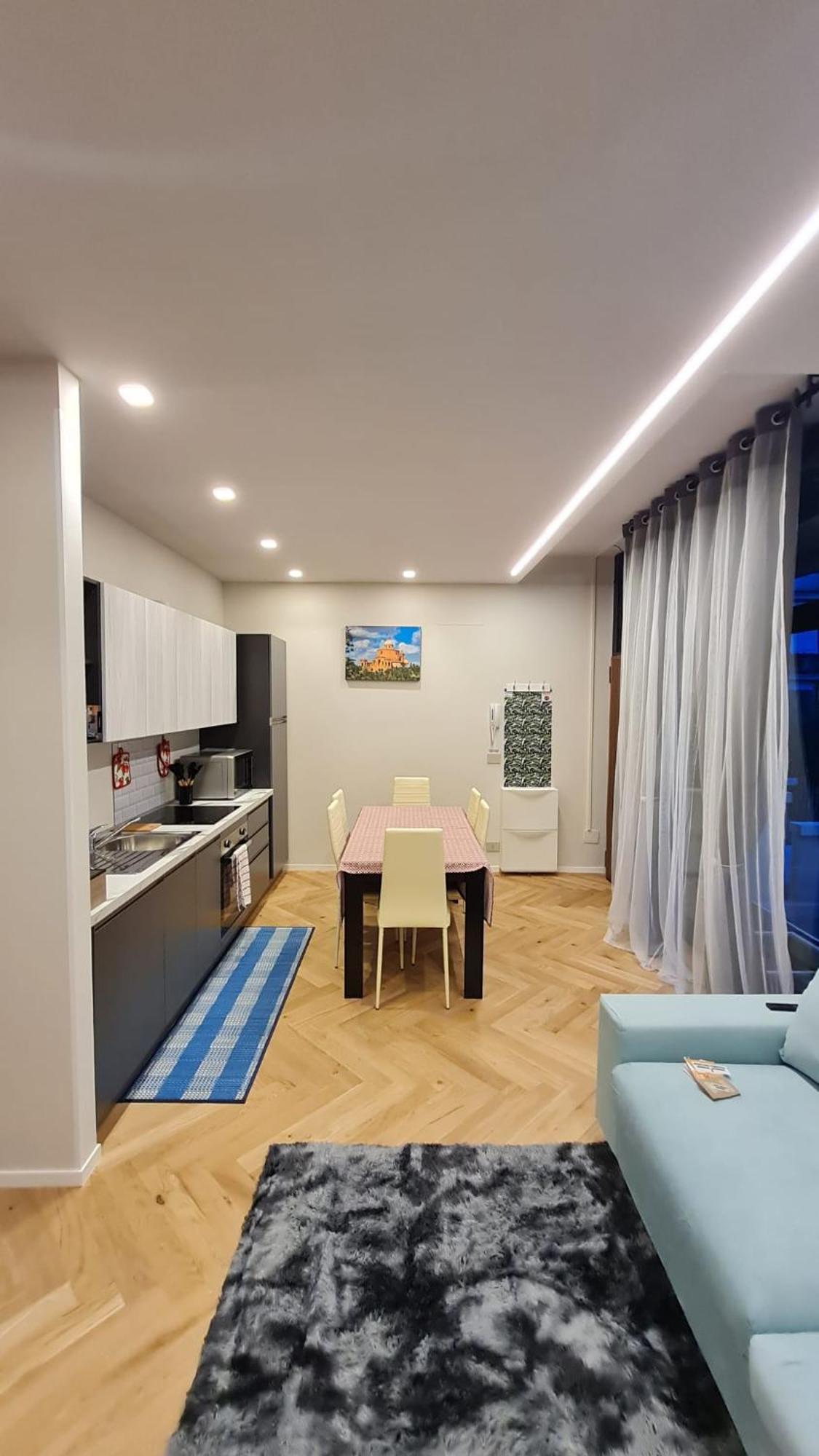 Apartament Bologna-Stadio 2 Apartment ภายนอก รูปภาพ